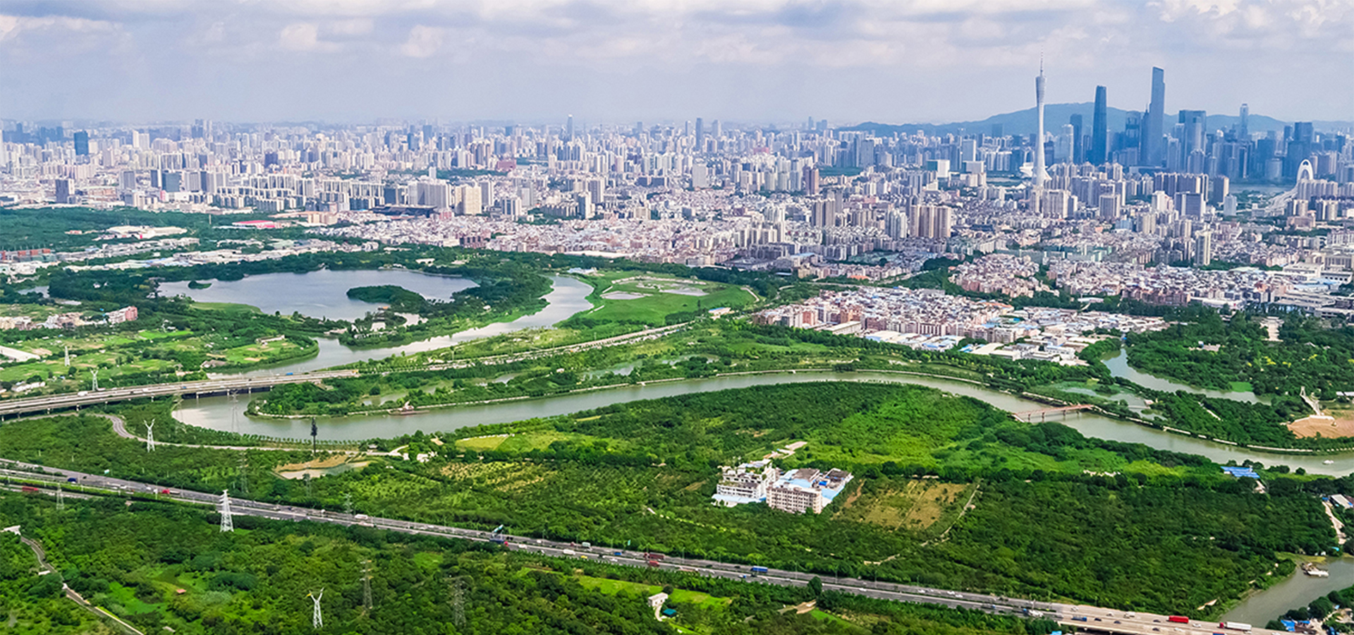 海珠湿地一期示范区工程勘察设计（2013）<br /> 海珠湿地品质提升规划（2018）<br /> 海珠湿地生物多样性保护修复设计施工一体化（2019）